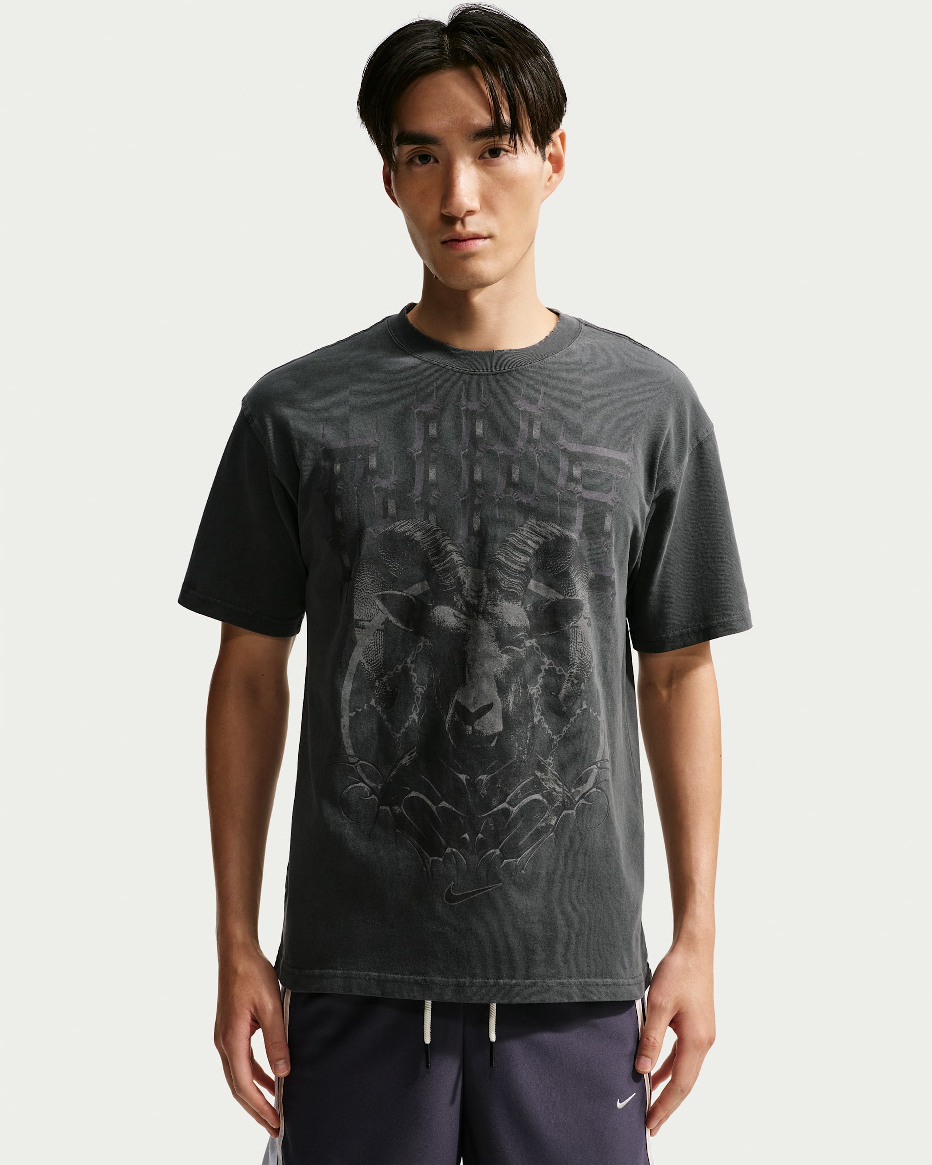 Nike Men's Basketball T-Shirt. Nike JP